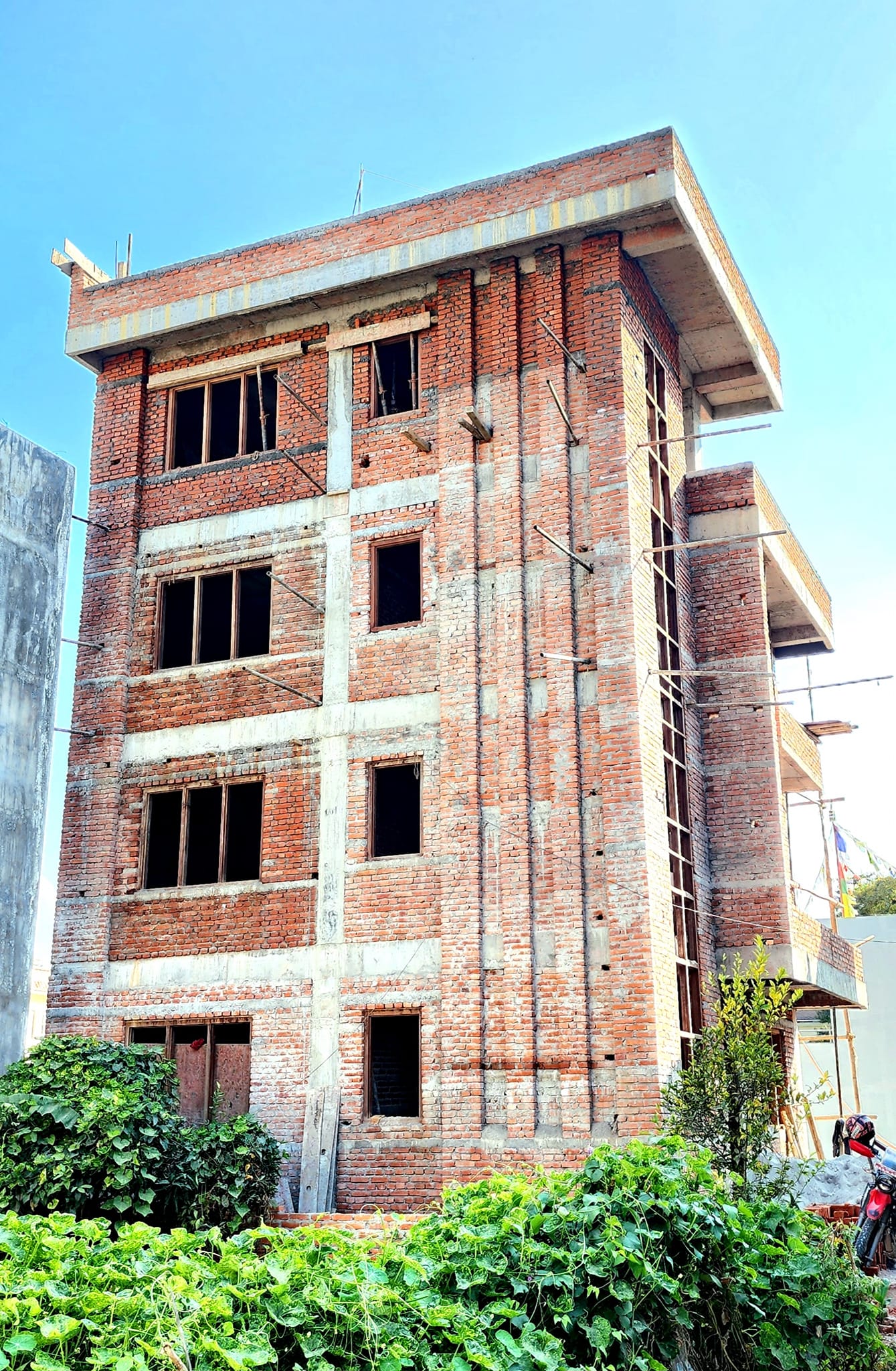 Forming Dreams: Crafting Basumaya Gurung's Four-Storey Marvel in Swayambhu, Kathmandu 😊